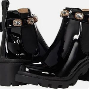 NWOT Steve Madden Women's Amulet Ankle Boot Patten Leather, Size 7.5